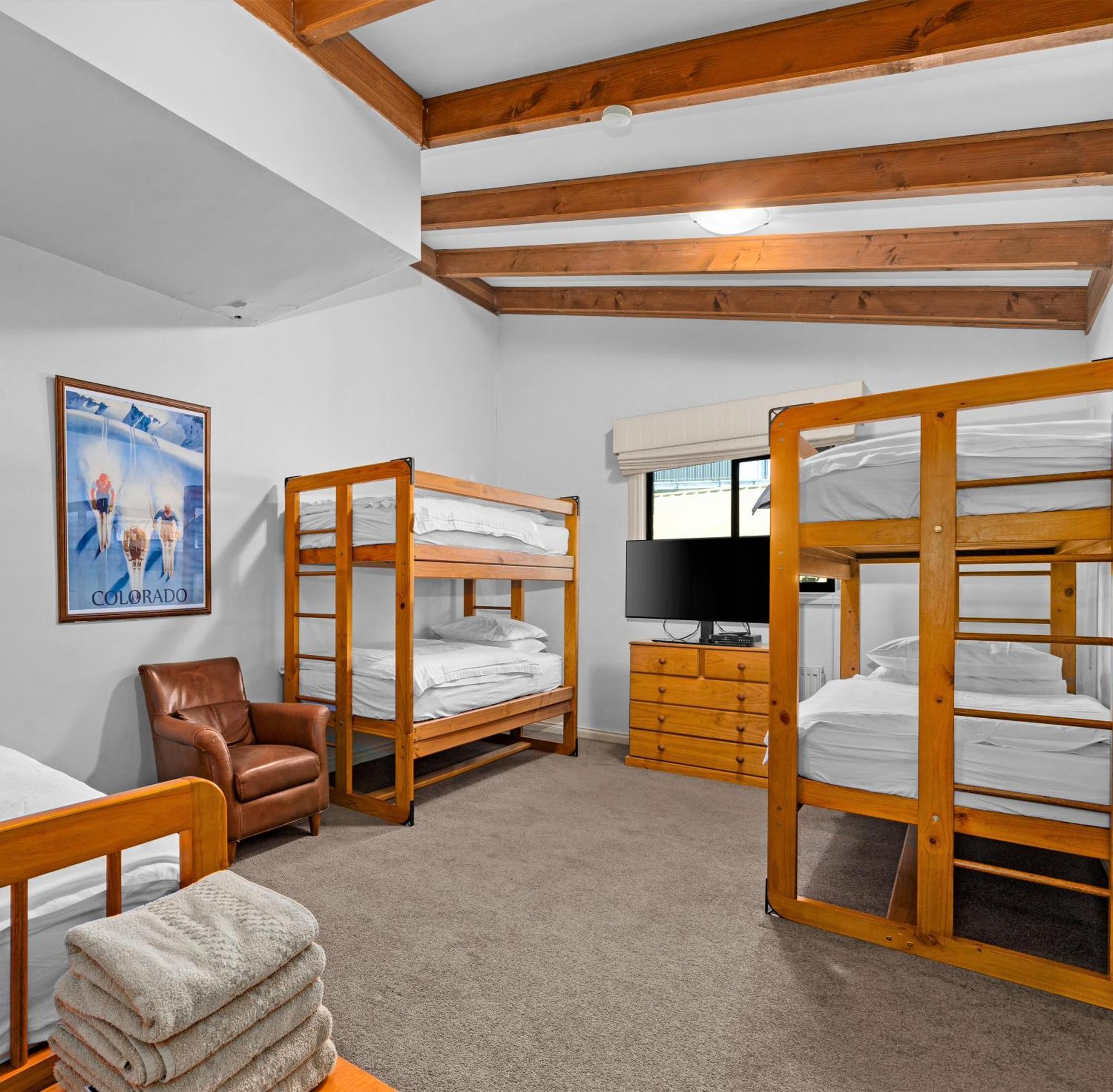 Hotel Pension Grimus Mount Buller Extérieur photo